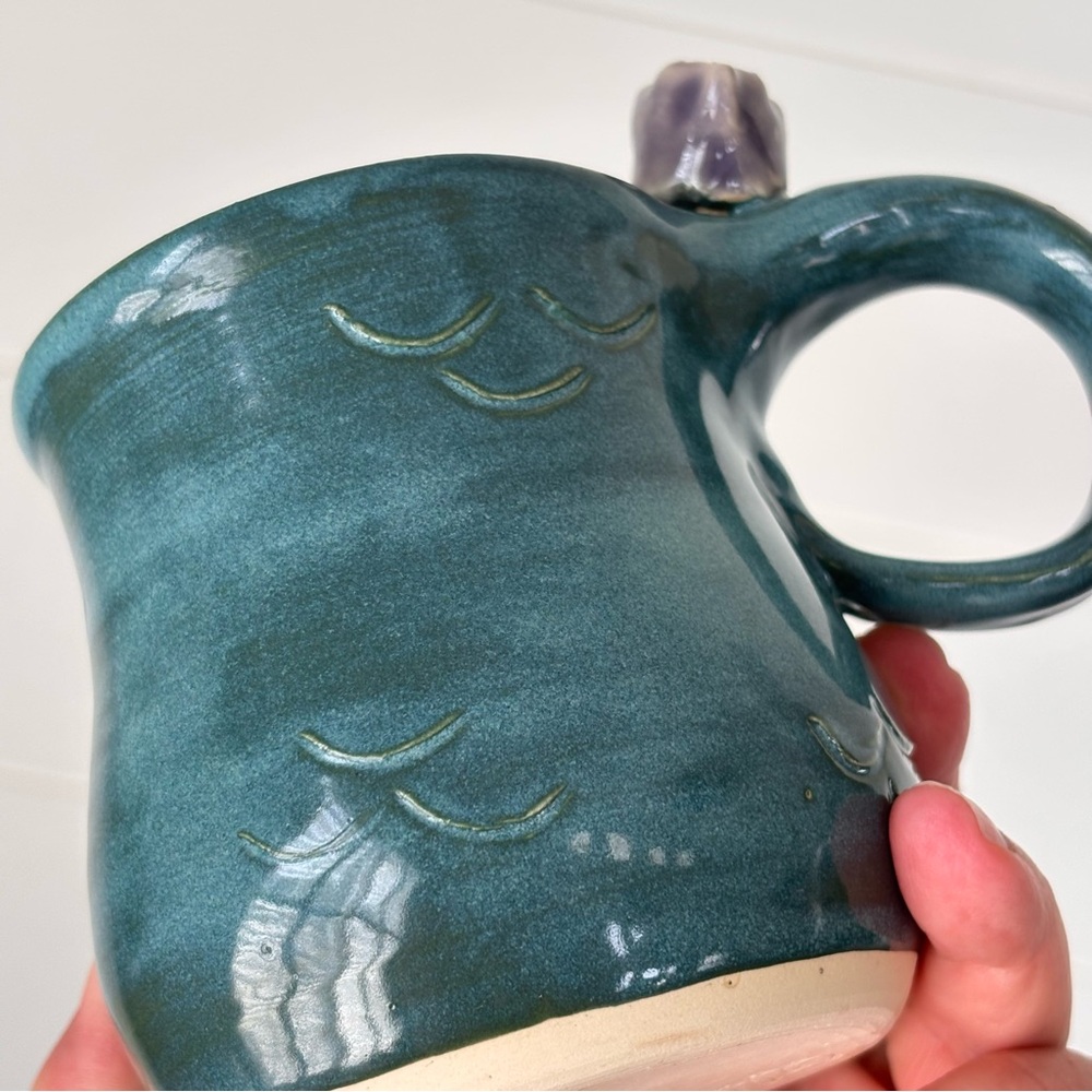 Handmade Teal Ocean Waves Ceramic Mug with Oyster and pearl Accent On Handle - Picture 4 of 11